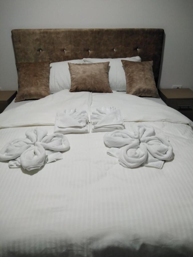 Apartmani Marija Vrdnik Bagian luar foto
