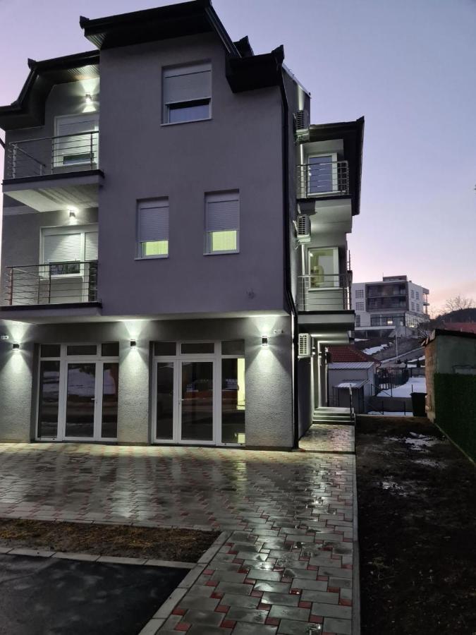 Apartmani Marija Vrdnik Bagian luar foto