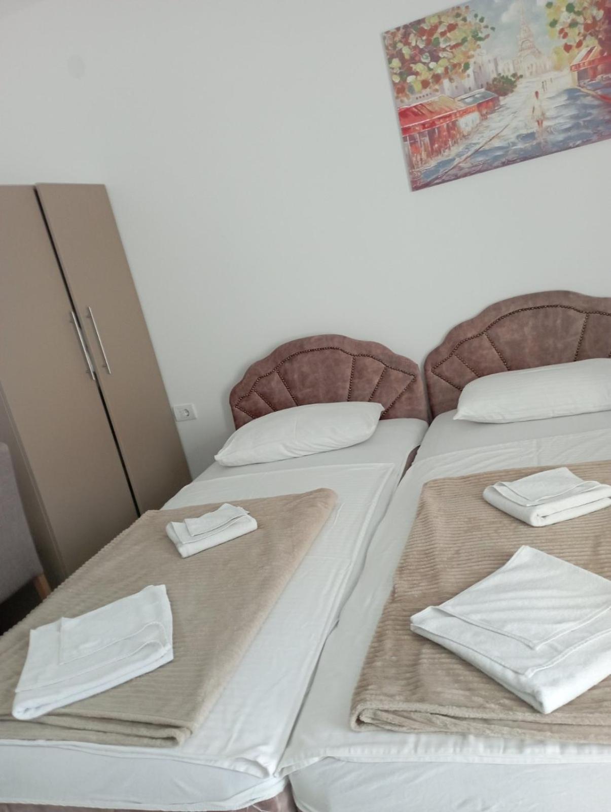 Apartmani Marija Vrdnik Bagian luar foto