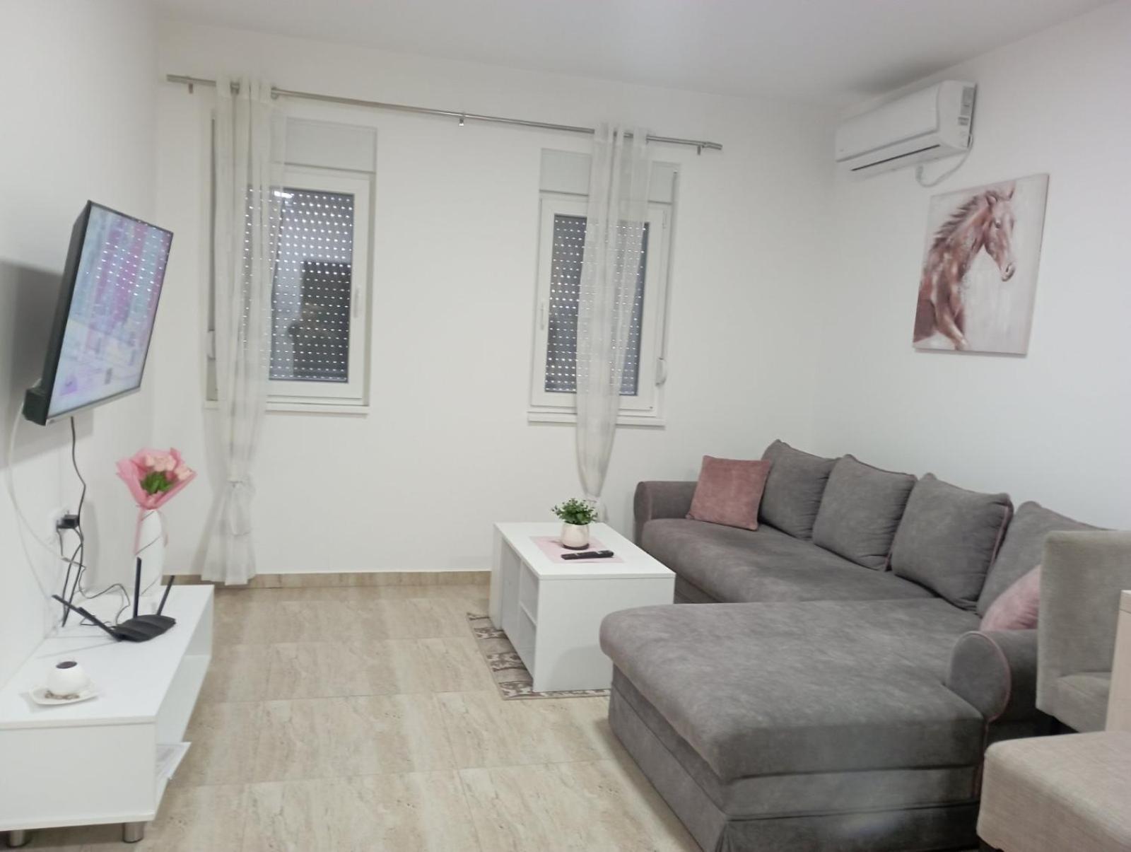 Apartmani Marija Vrdnik Bagian luar foto